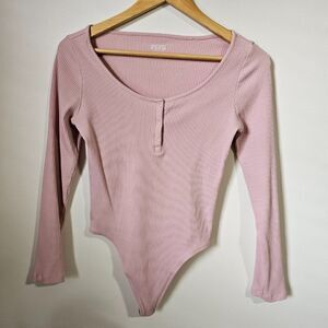 EUC PINK VICTORIA'S SECRET PINK RIBBED STRETCH LONGSLEEVES BODYSUIT M